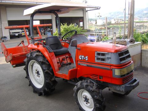 トラクタメンテ